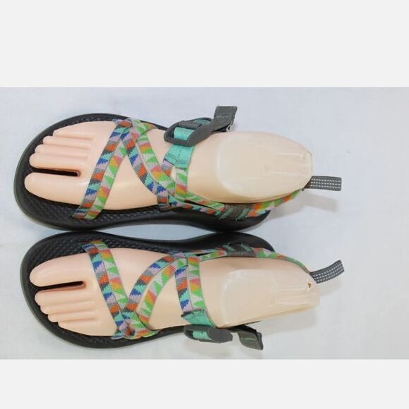 Chaco Multicolored Girls Size 3 Sandals. - Picture 3 of 9